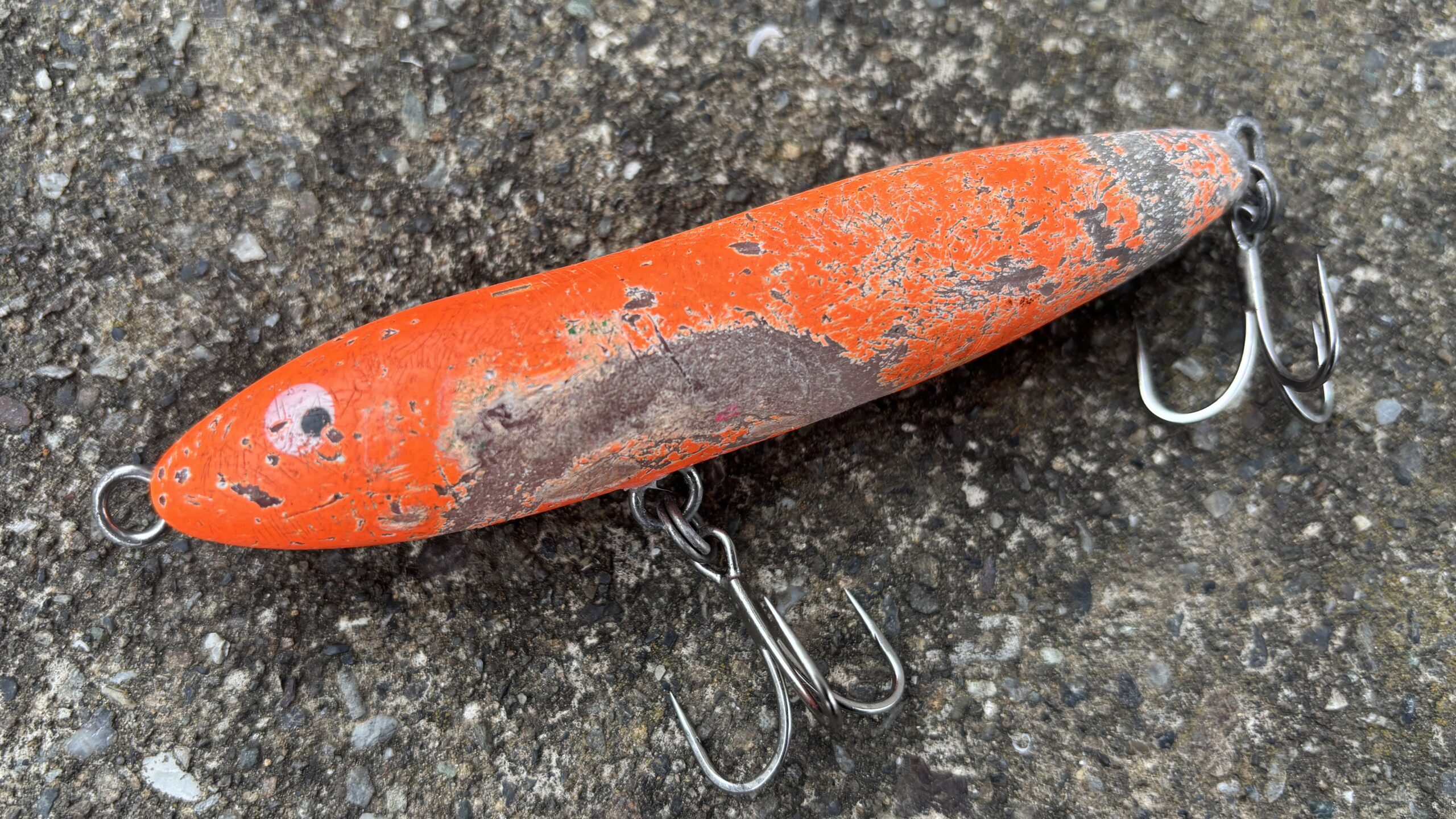 A well-used Amazon Spook with hook marks all over the body